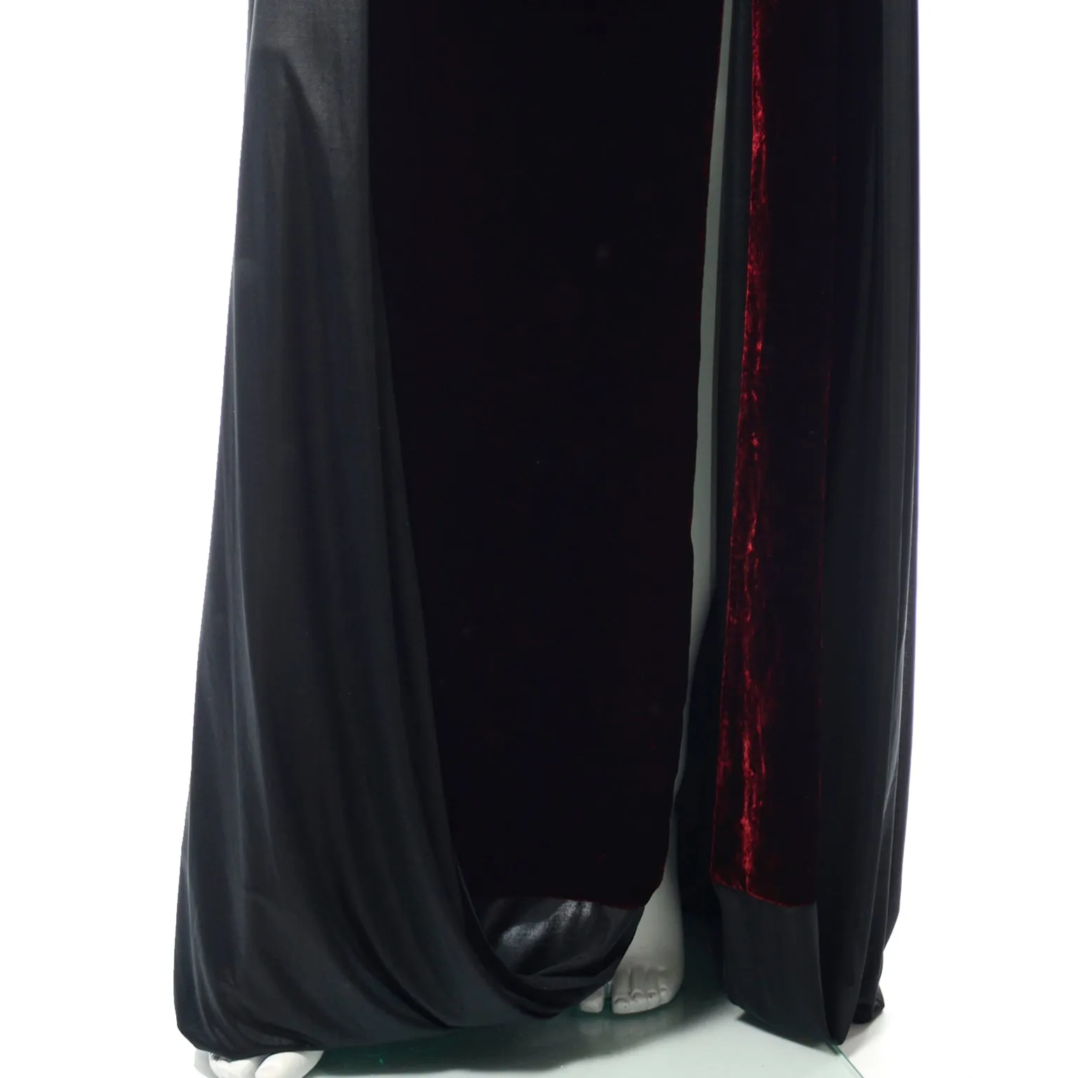 2012 Jean Paul Gaultier Red Velvet Runway Evening Dress w/ Attached Cape