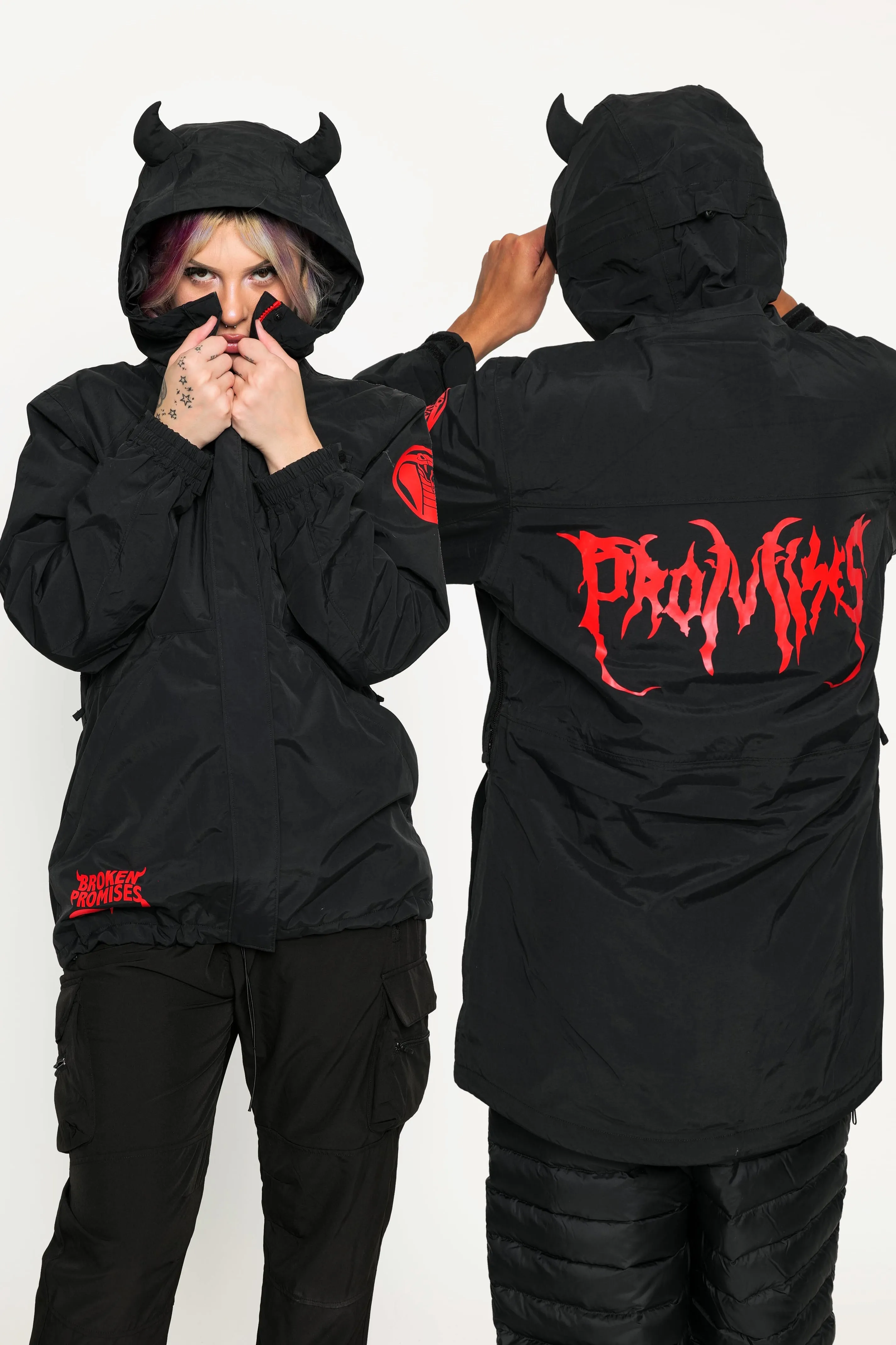 23/24 Graveyard Horn Snow Jacket Black