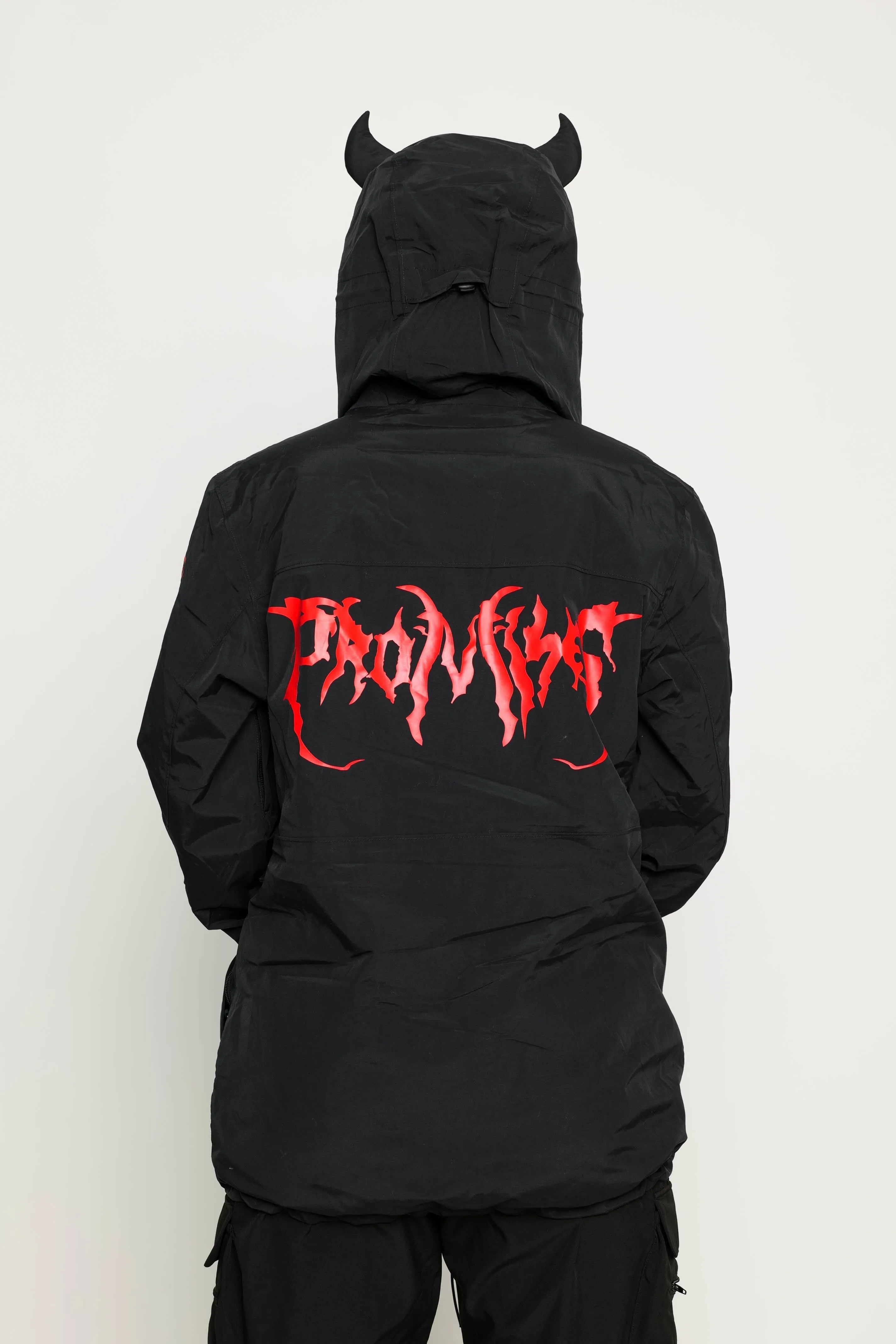 23/24 Graveyard Horn Snow Jacket Black