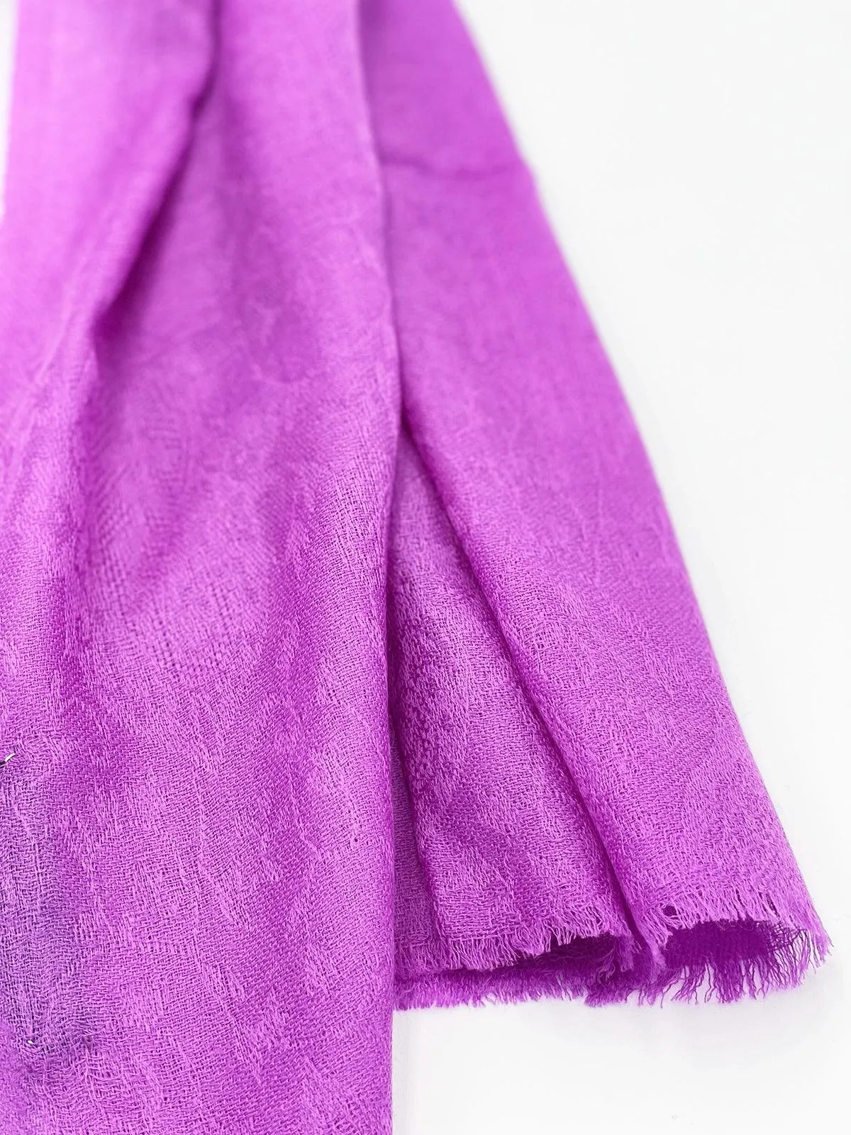 Cashmere Scarf - SELF DESIGN FUCHSIA