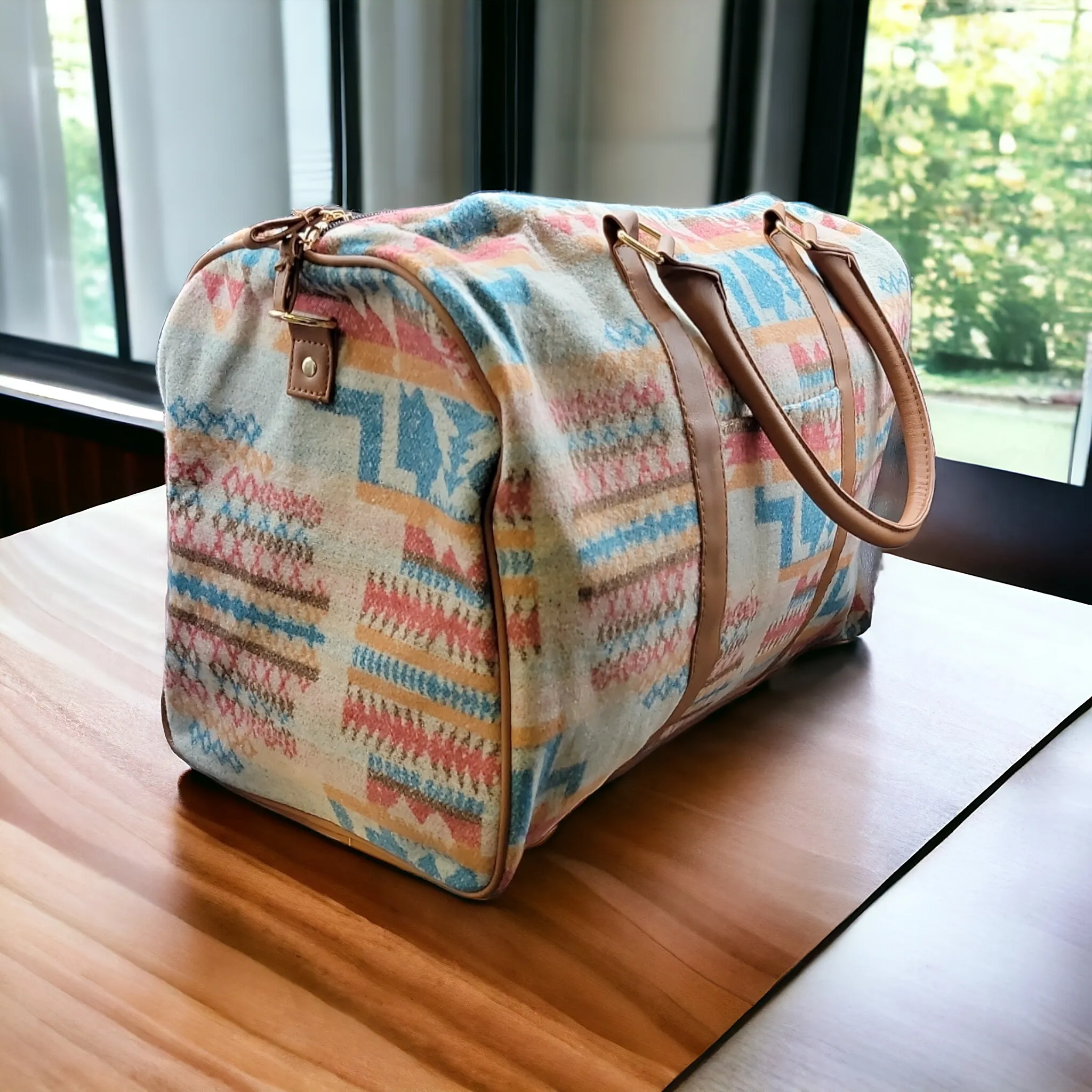 Duffle Bag (turquoise and beige)