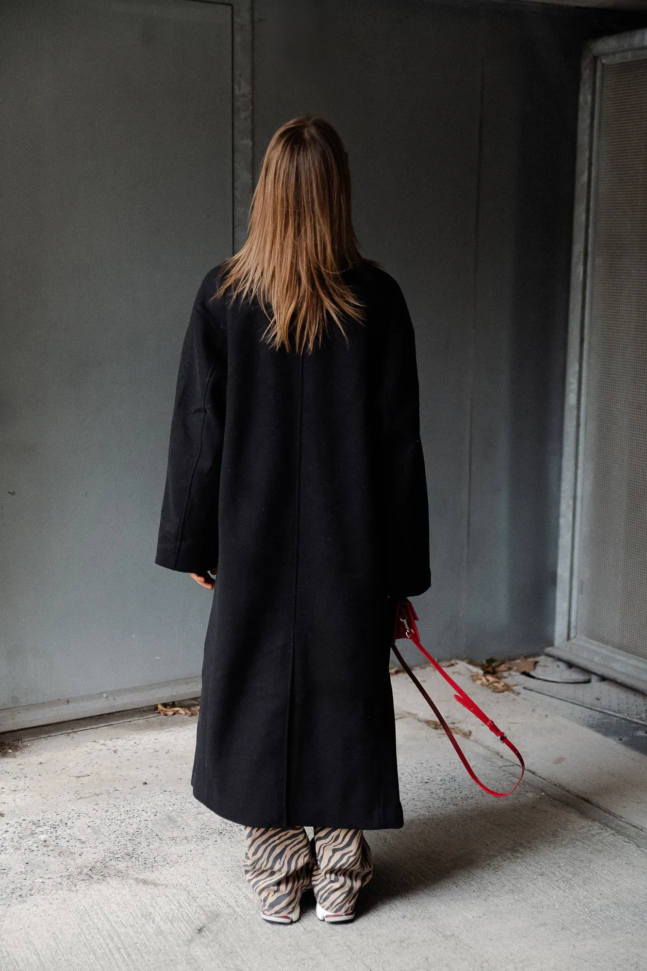 Haima coat black