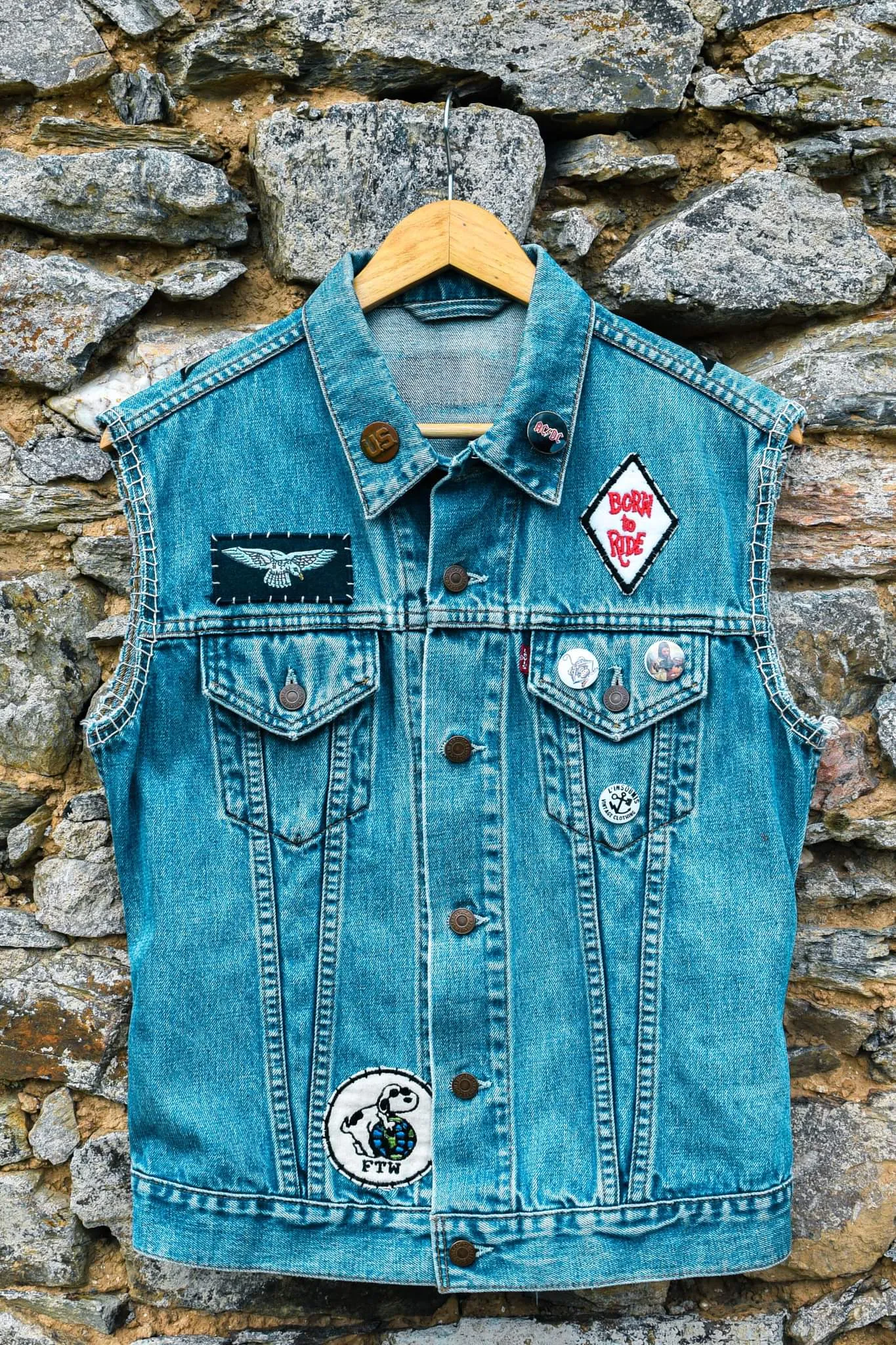 Handpainted Levi's Jacket/ Veste levis vintage peinte main biker family