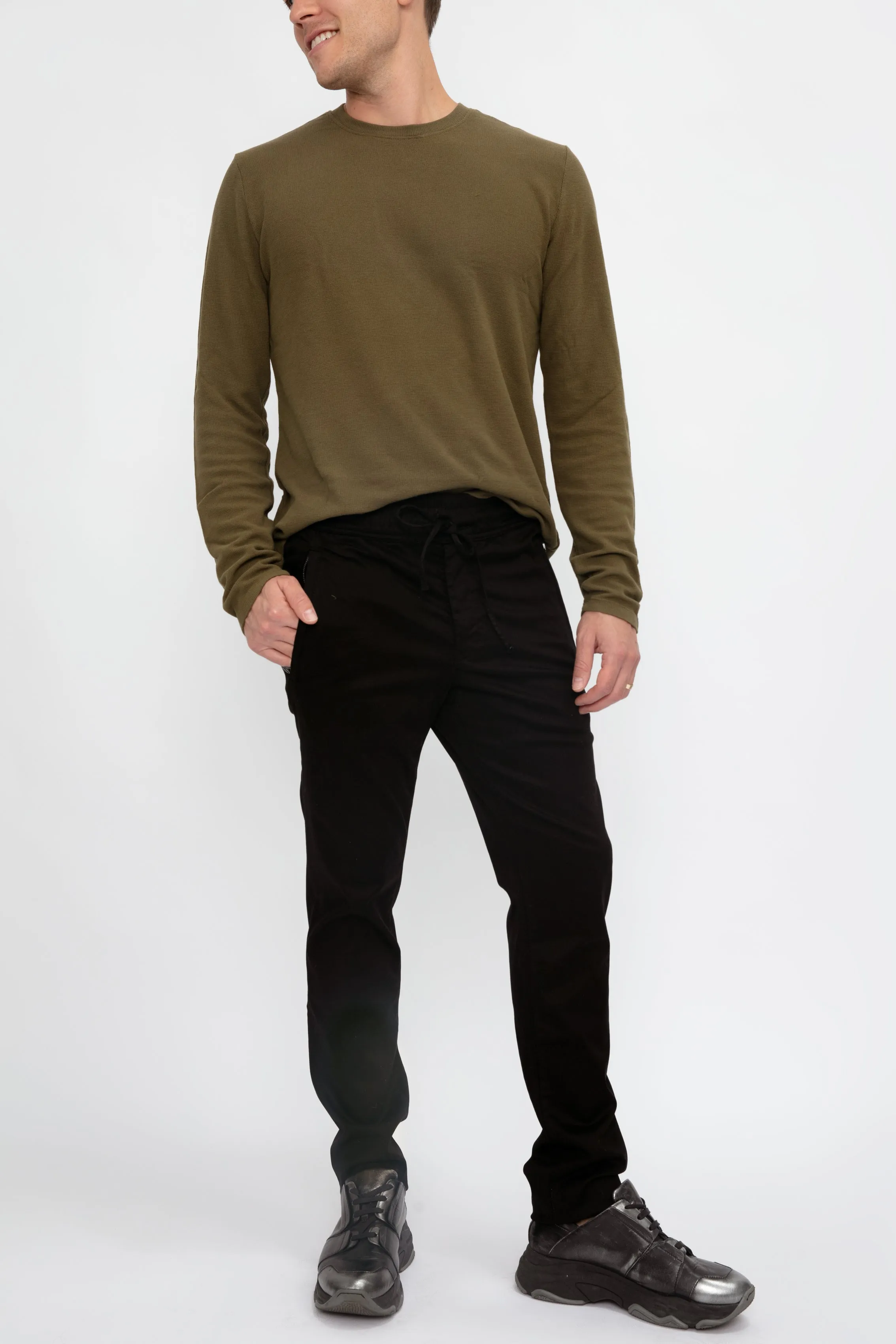 Hendrix Crewneck Shirt in Olive