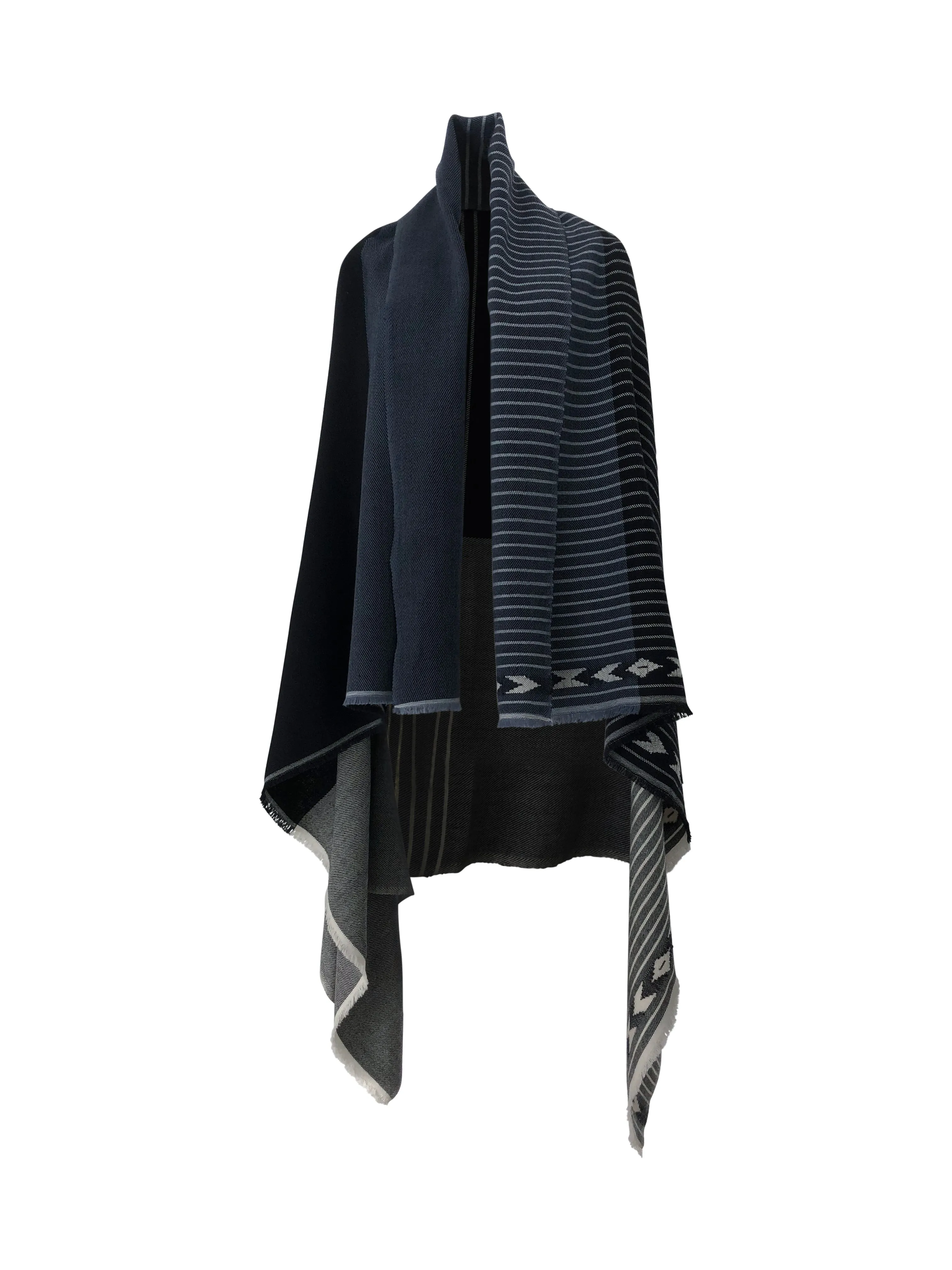 JULAHAS  Light wool Cape Fusion Graphic Plus