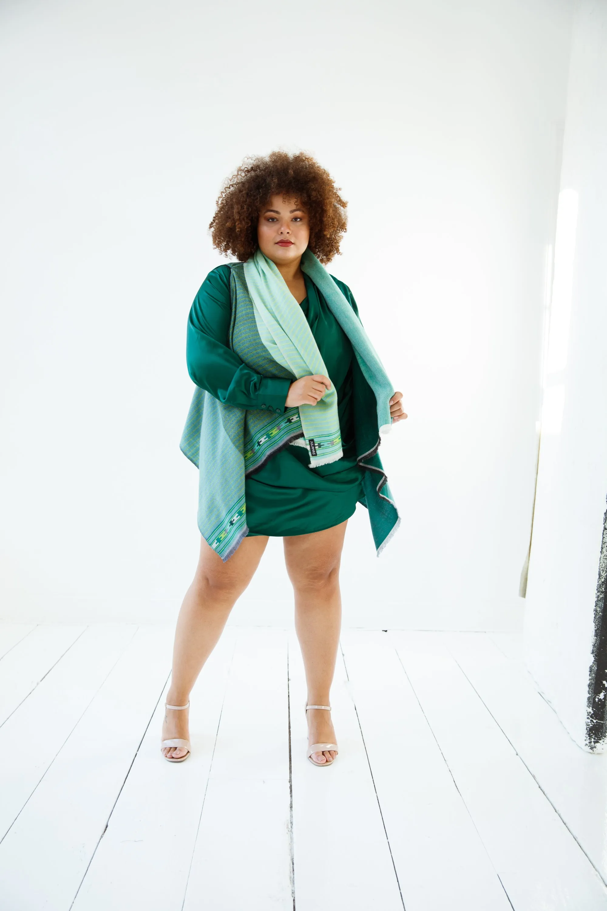 JULAHAS  Light Wool Cape Fusion Green Plus