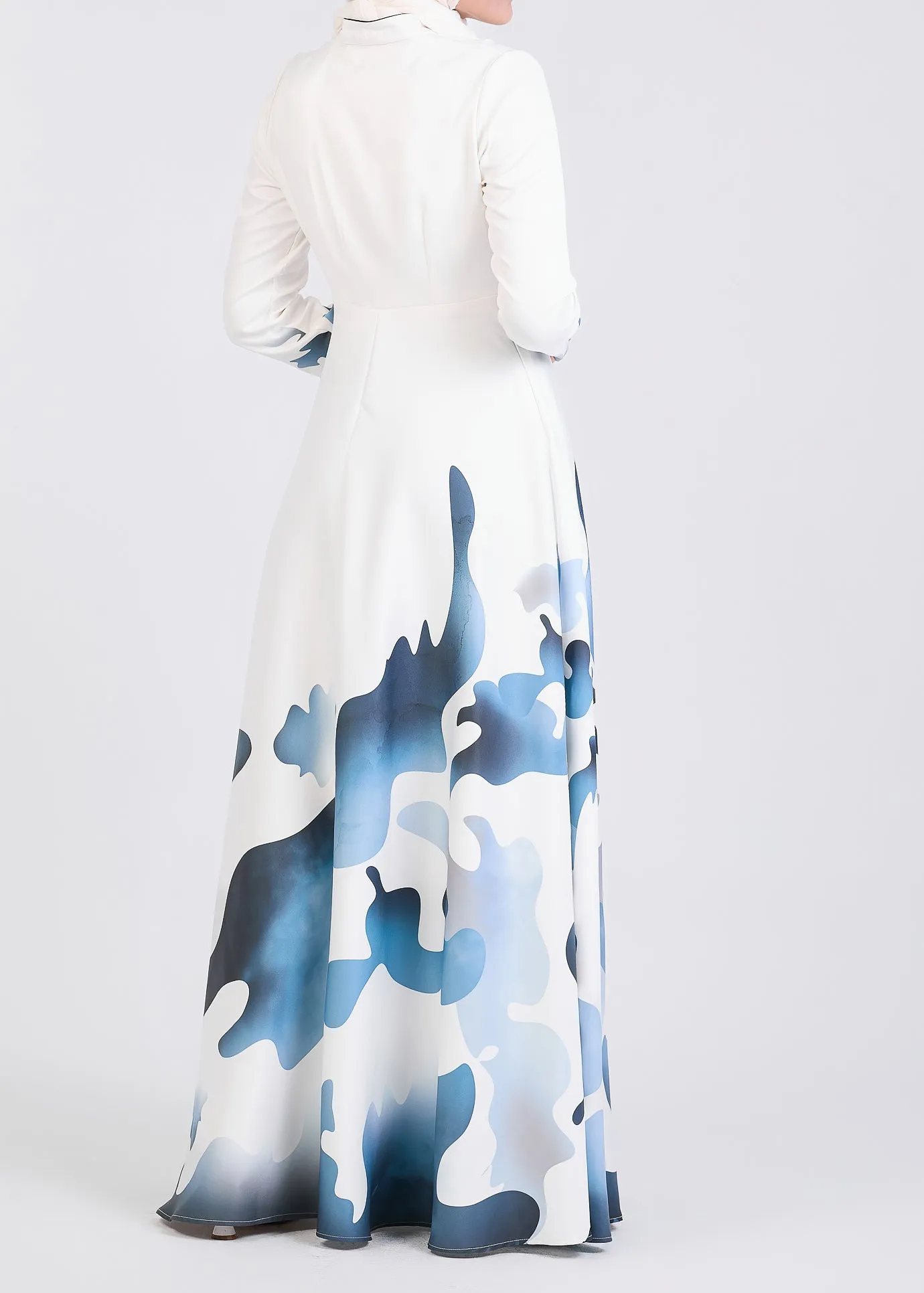 Kamilah Azure Wave Abstract Pattern Crepe Maxi Dress