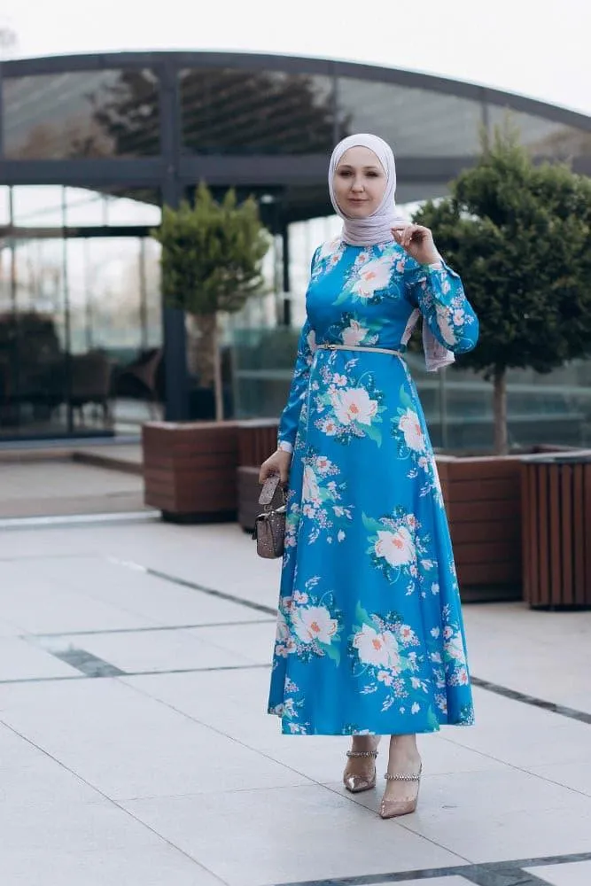 Leena satin maxi dress with long sleeve in blue