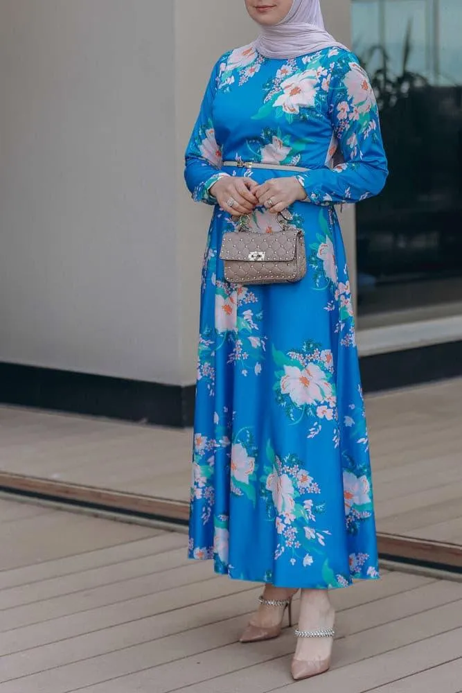 Leena satin maxi dress with long sleeve in blue