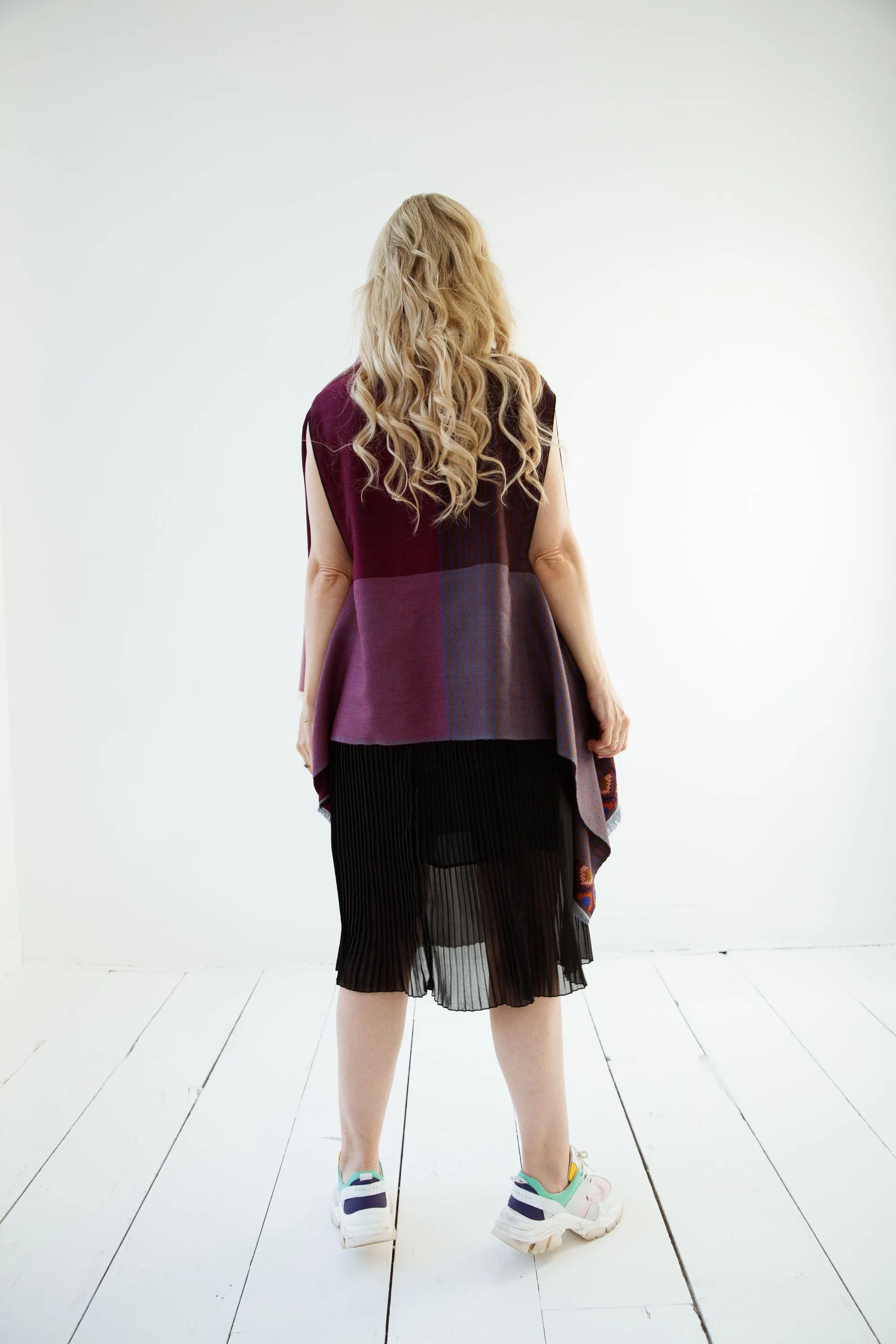 Light Wool Cape Fusion Plum