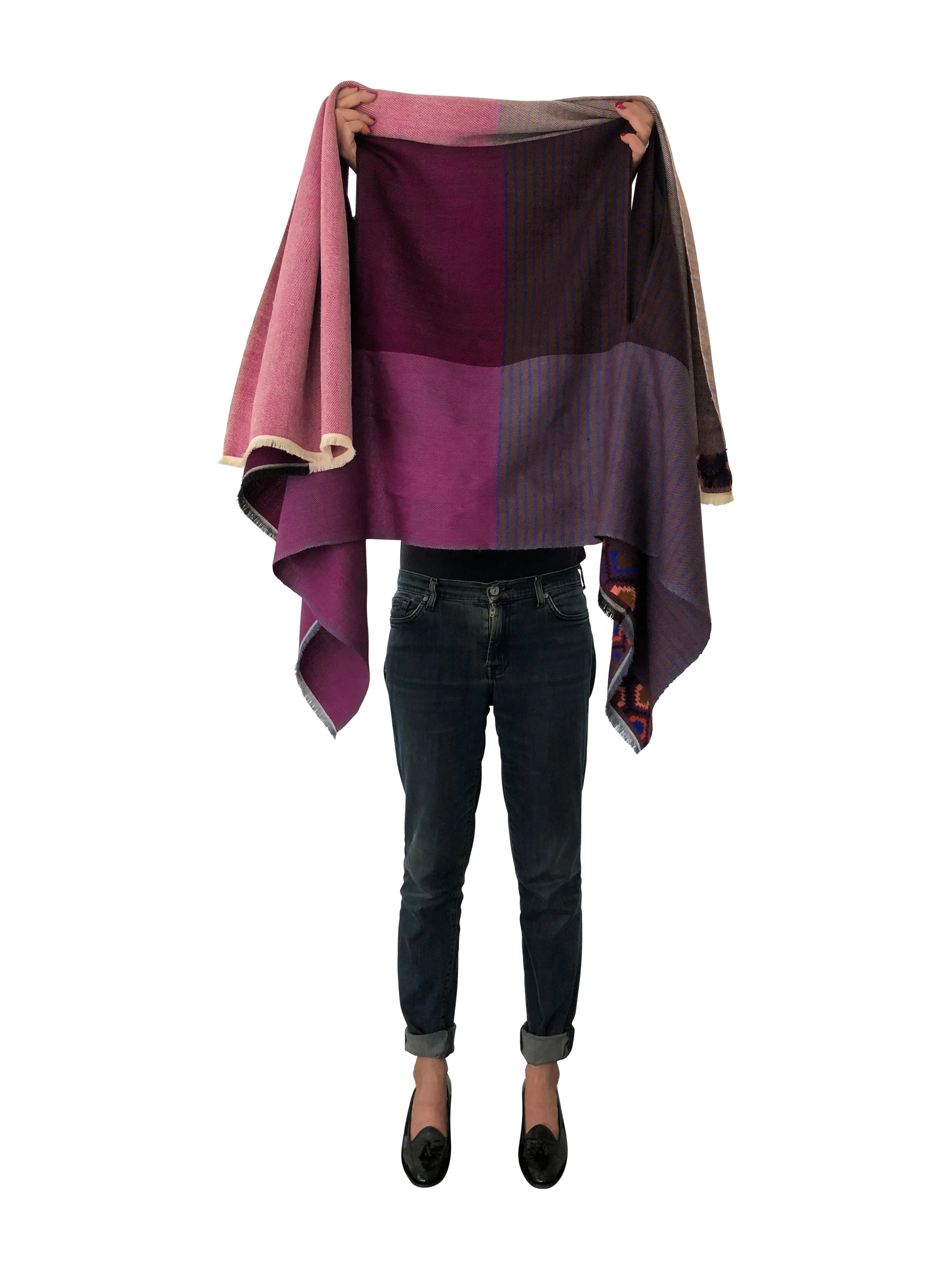 NEW! JULAHAS  Light Wool Cape Fusion Plum