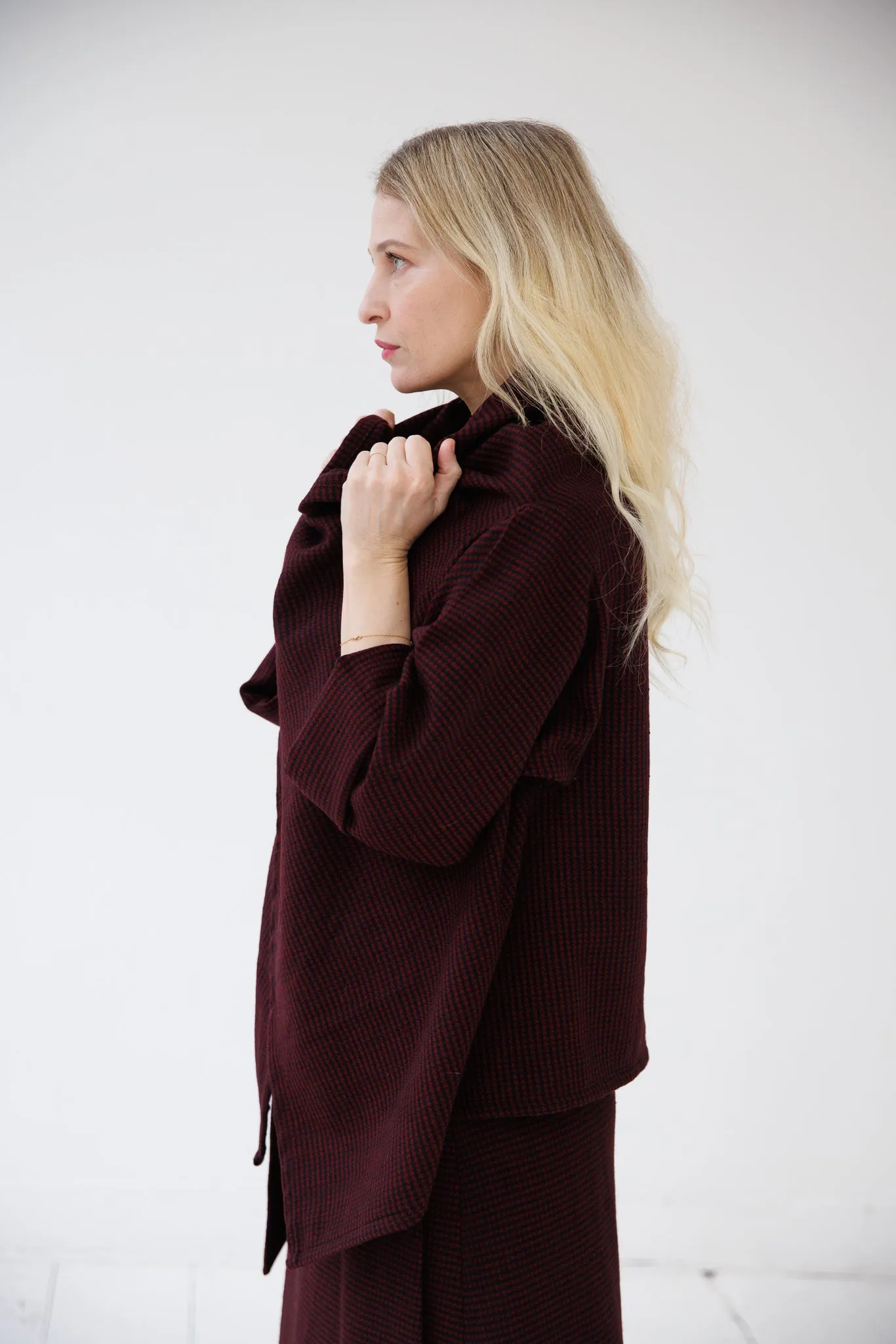 NEW! Short Wool Cape Coat Cocoon Maroon