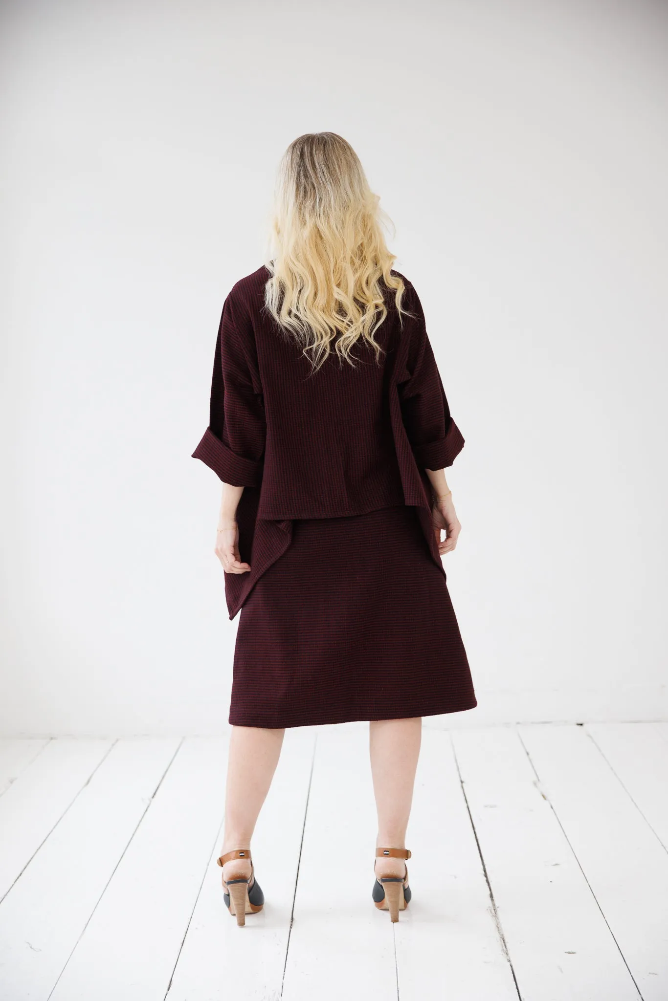 NEW! Short Wool Cape Coat Cocoon Maroon