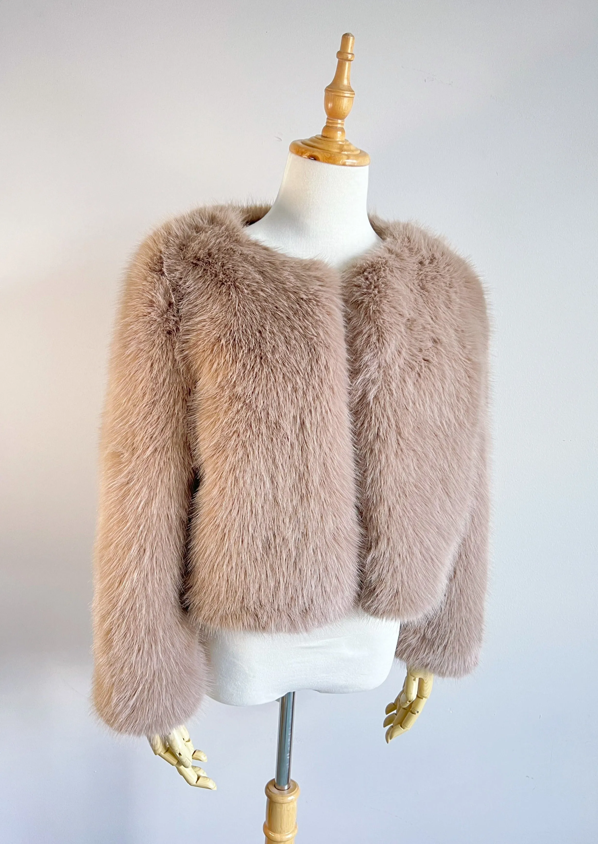 Pink Faux Fur Bridal Jacket (Anna Pin07)