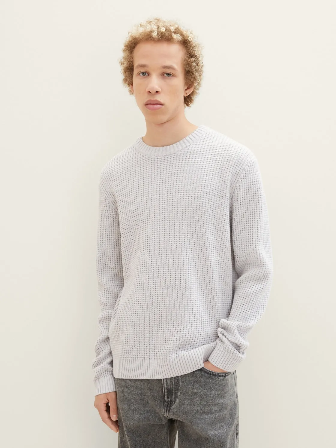 STRUCTURED CREW NECK SWEATER