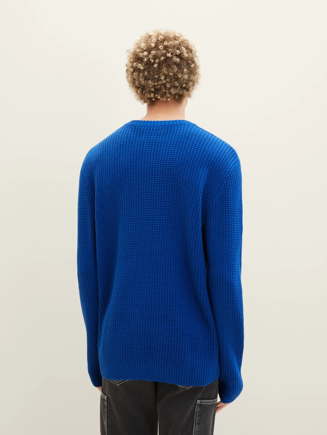 STRUCTURED CREW NECK SWEATER