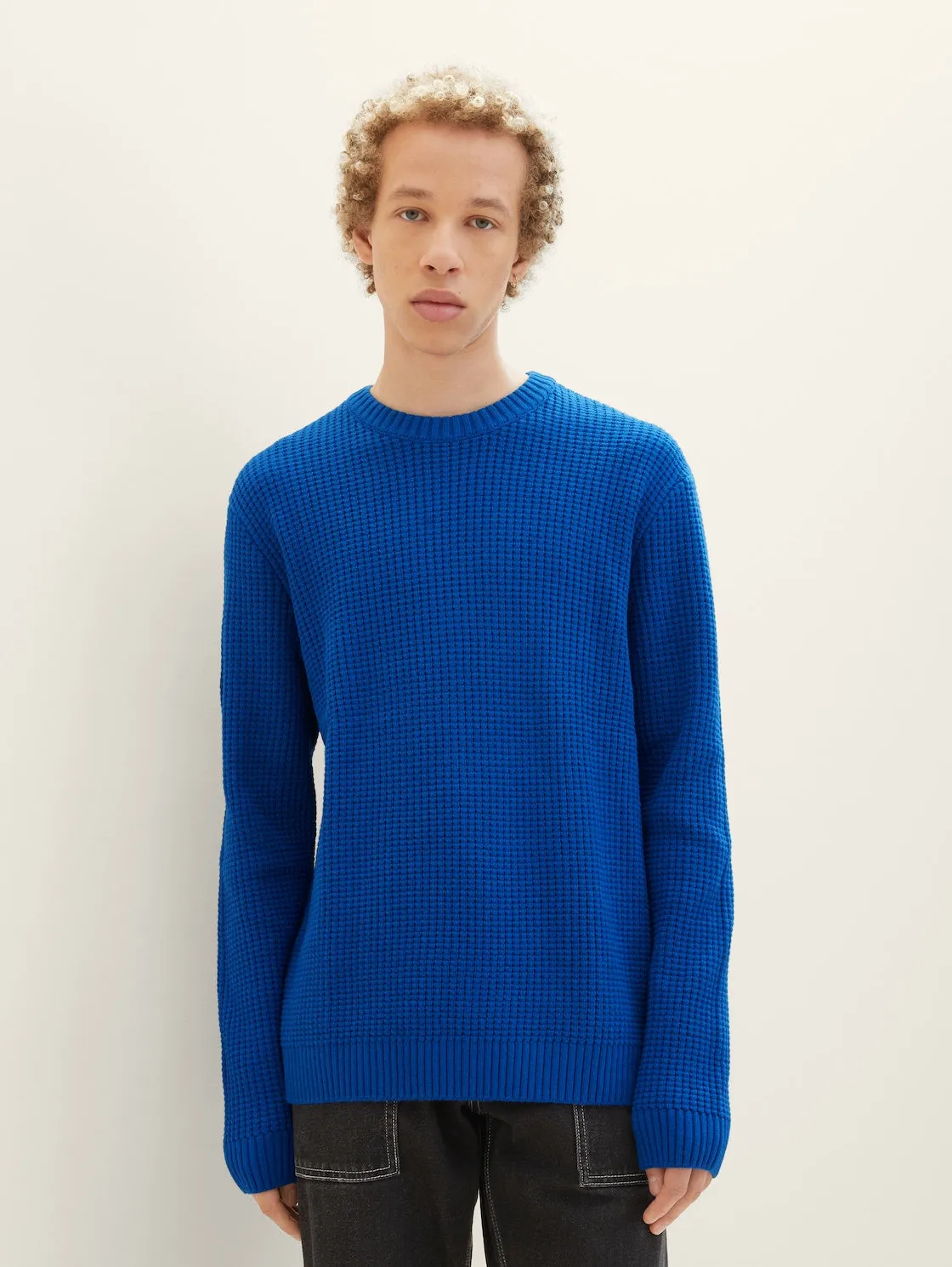 STRUCTURED CREW NECK SWEATER